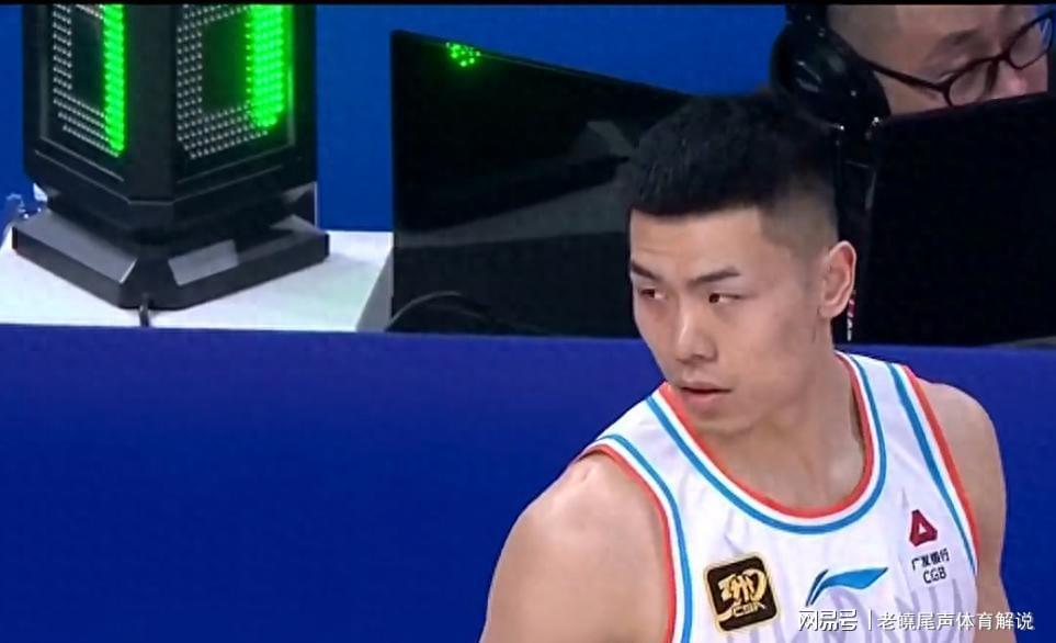 开云体育app下载-山东高速男篮：邱彪不兑现三个承诺，成绩再好也很难让球迷满意。